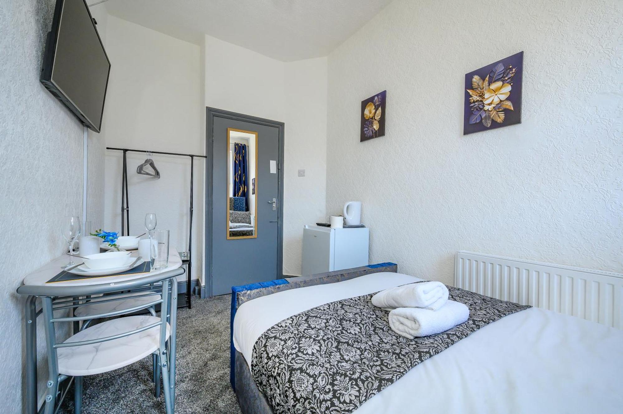 -Rc7H- For Your Relaxed & Cosy Free Parking Leeds  Eksteriør bilde
