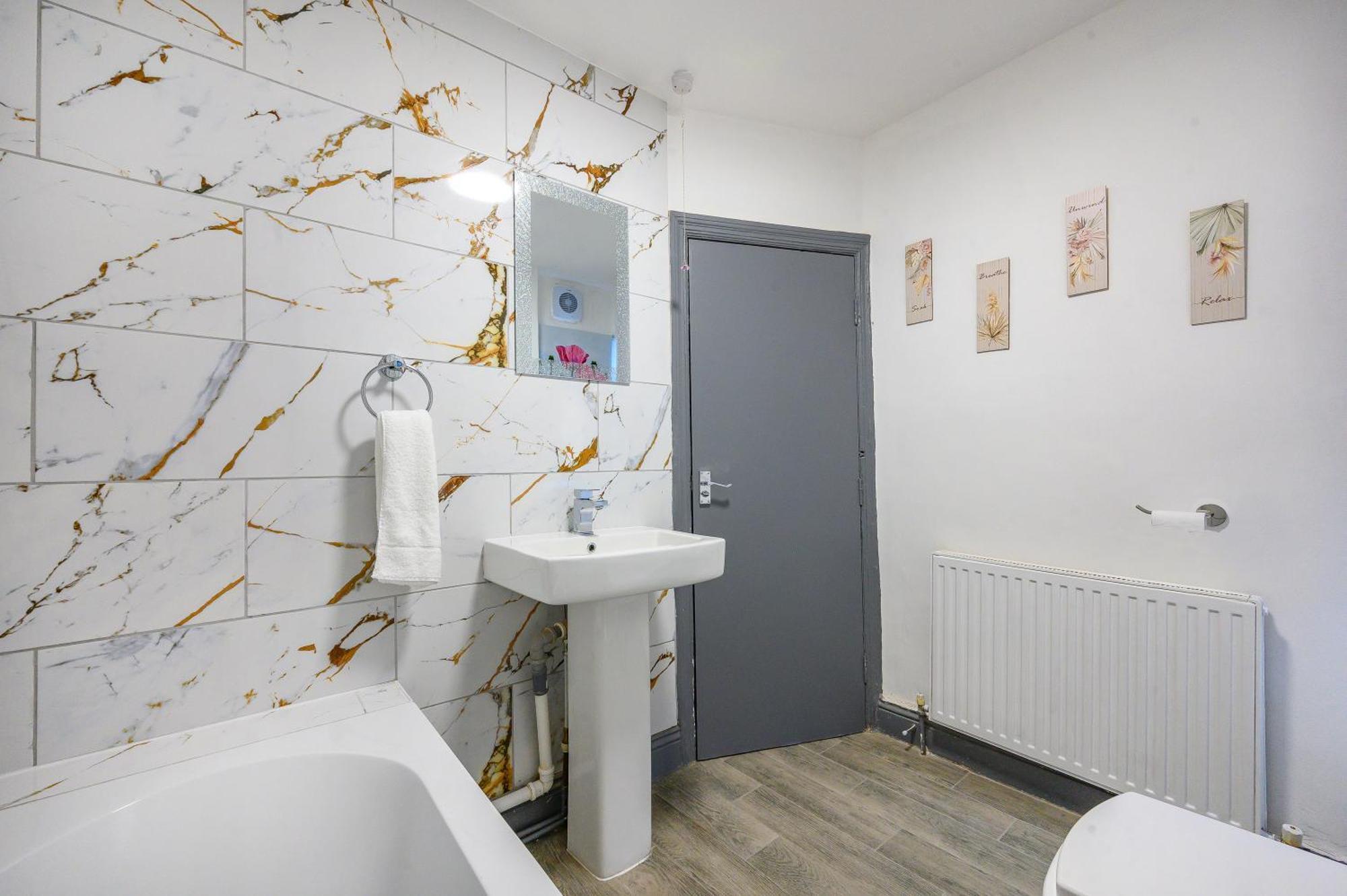 -Rc7H- For Your Relaxed & Cosy Free Parking Leeds  Eksteriør bilde
